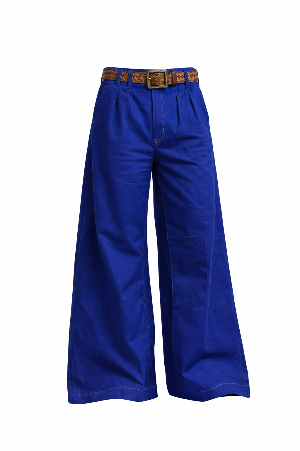 Camisa Manga Longa em Renda Stretch com Botões de Madrepérola + Calça Pantalona em Sarja Leve