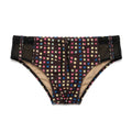 Sunga Píxel isolada de frente, em sarja com fundo marrom muito escuro e pequenos quadrados azuis, rosas e amarelo-claro, cós estampado, cordão central, forro bege nude e insertos laterais de tela preta com faixa de sarja.